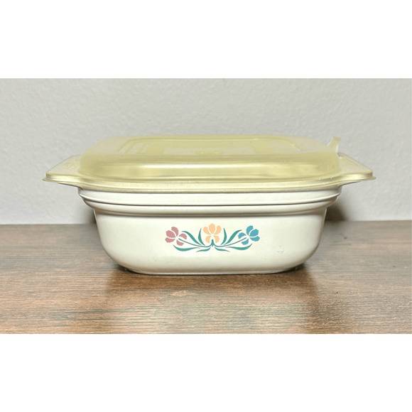 Vintage Anchor Hocking Microwave Casserole Dish 1 Qt Floral Pattern 635-9 - Picture 2 of 11